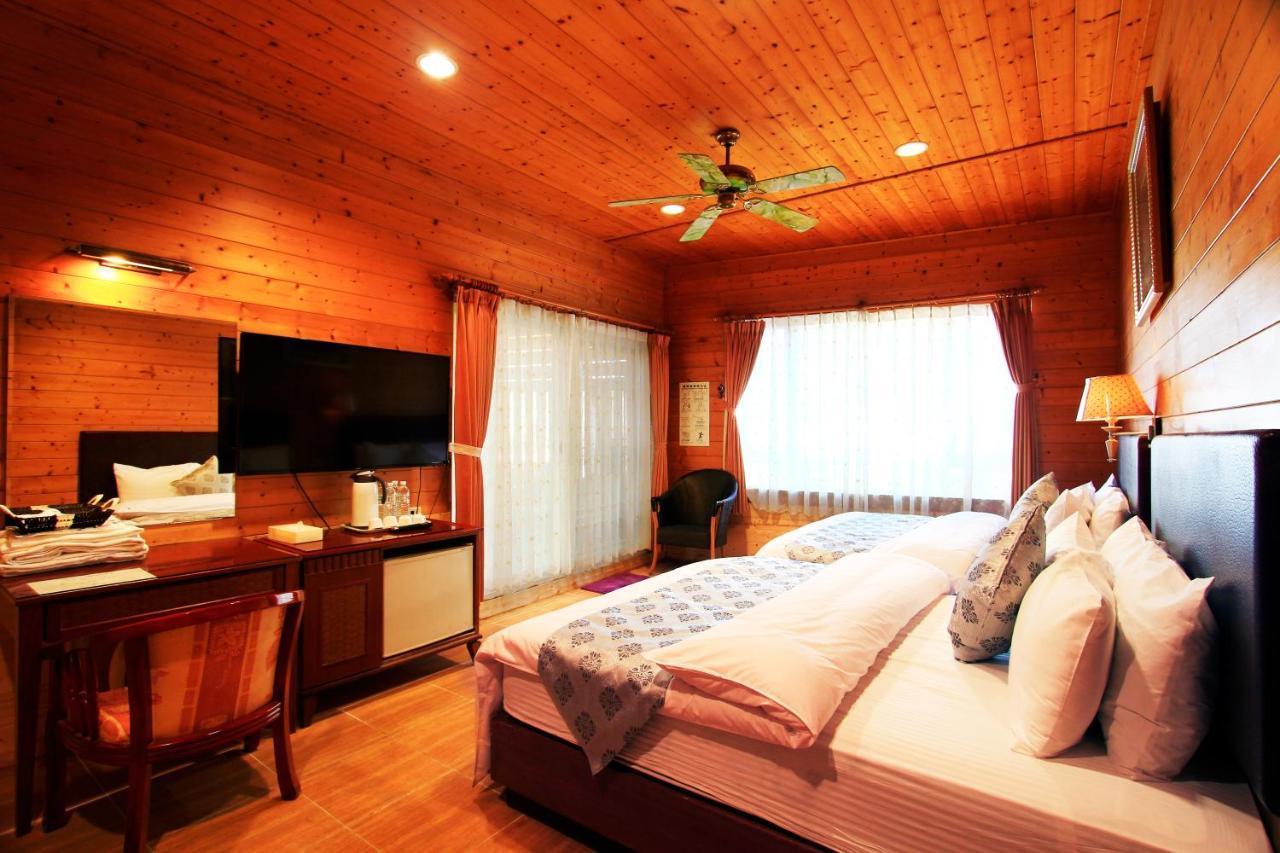 Hejia Hot Spring Hotel Ренай Екстериор снимка